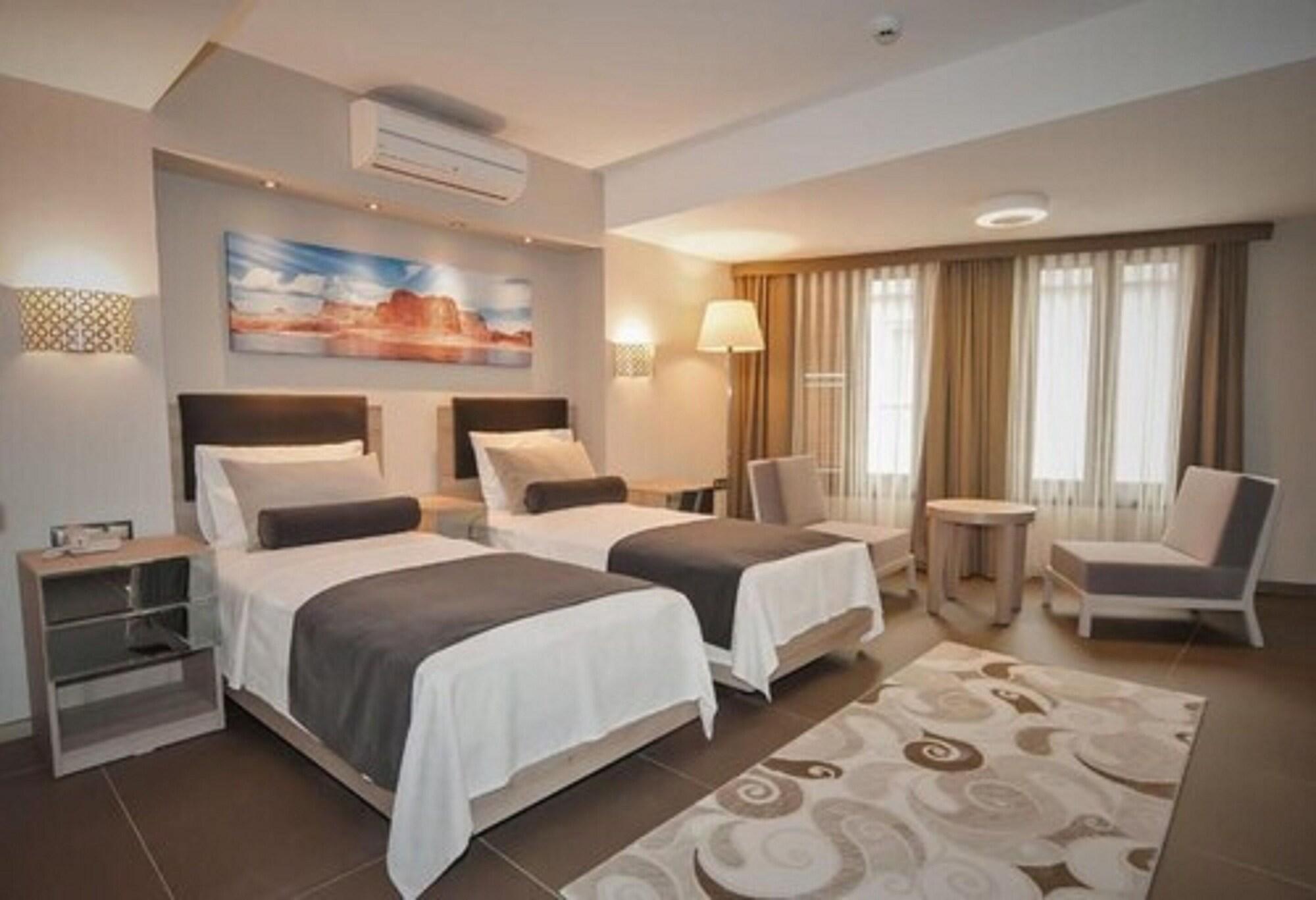 Bc Residence Pangaldi Istanbul Exterior photo